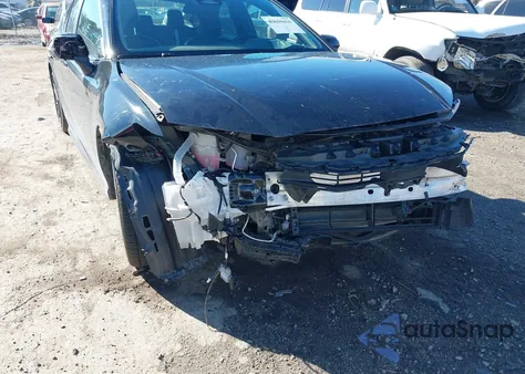 2025 Toyota Camry Se из США, поврежденный, VIN 4T1DAACK2SU061911